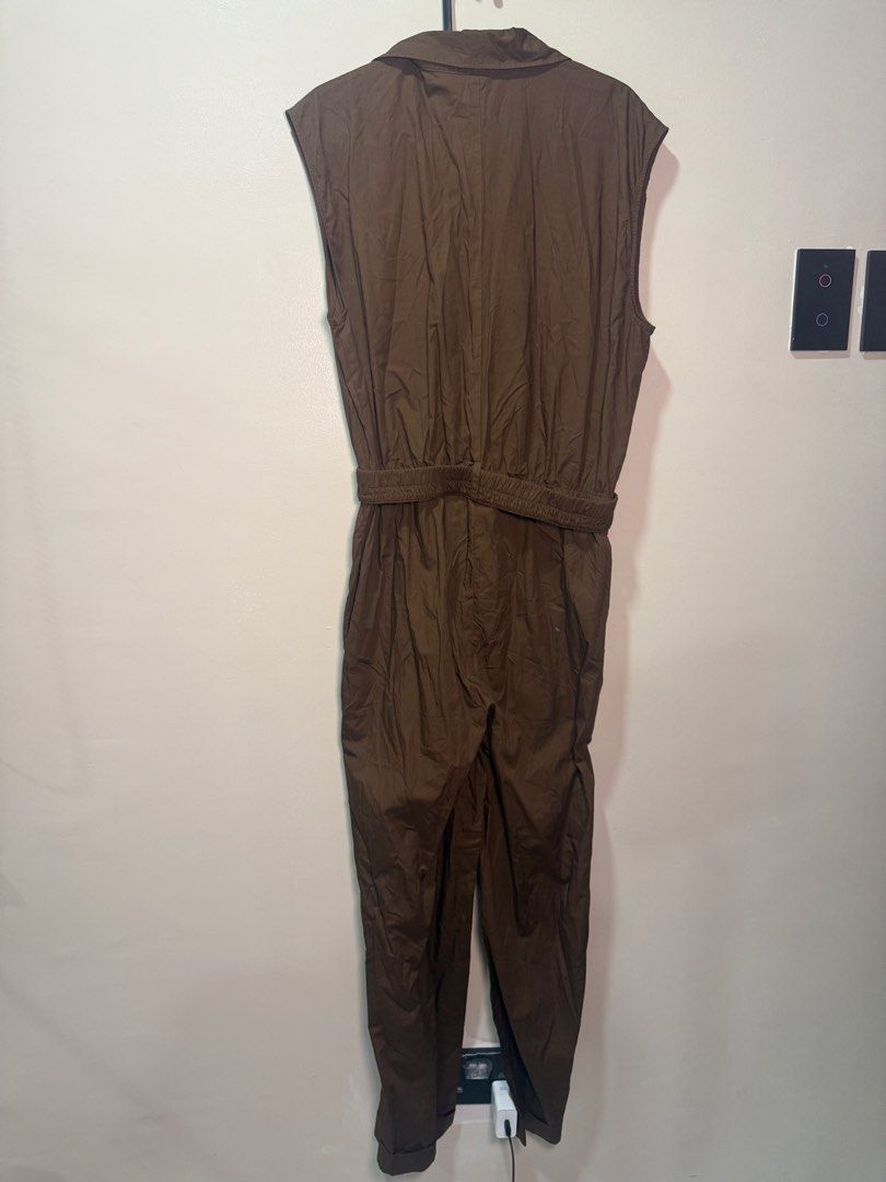 zara brown jumpsuit (Category: Jumpsuits) located in Quezon City. Submitted by fashionifywardrobe8899 (Listing ID 1456314487, Image 2). Description: .