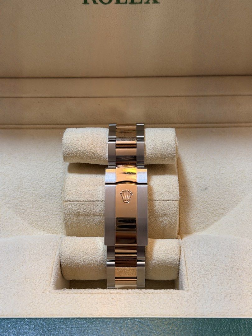 2024 Rolex Datejust Wimbledon 41mm (Category: Men's Watches) located in Quezon City. Submitted by jzcars13 (Listing ID 1456436894, Image 2). Description: 2024 Rolex Datejust Wimbledon 41mm Two Tone Yellow Gold Ref. 126301 9.5/10 Condition Complete with Box, Card and Hangtag P848,000 Negotiable! Call or Text 09157880711/09178243819 Meetups within Metro Manila.