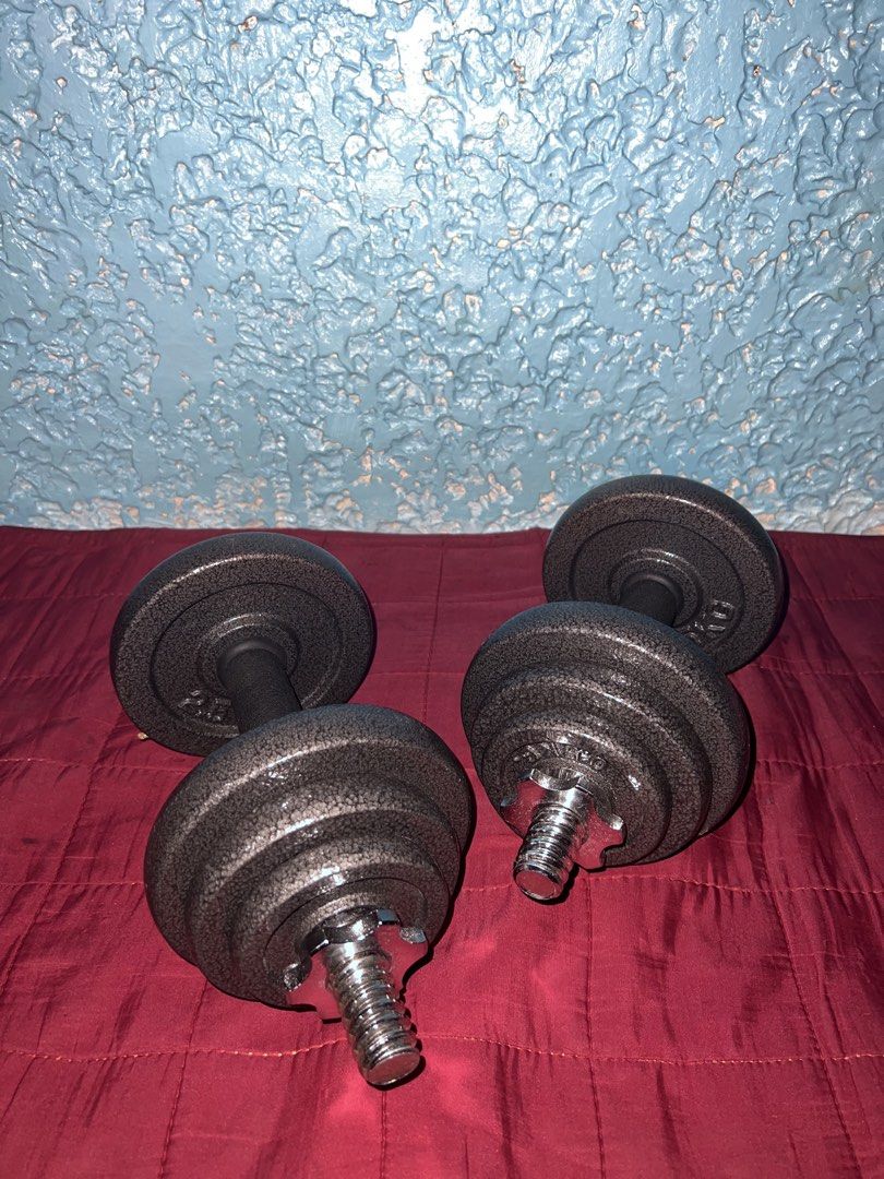 20KG Cast Iron Dumbbells Set (Category: Weights & Dumbbells) located in Manila. Submitted by motion.dept (Listing ID 1456579255, Image 2). Description: 🏋️ Adjustable Dumbbell Set for Sale Complete set with plates, adjustable handles, star locks, and carrying case. Good condition and ready to use—perfect for home workouts. 📩 PM for more details!.