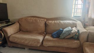 (Category: ) located in . Submitted by yelowishb (Listing ID 1456436690, Image 1). Description: .