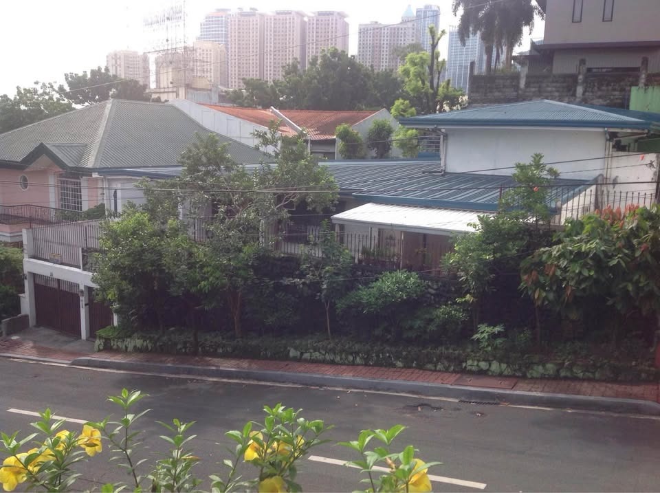 (Category: ) located in . Submitted by rmvlistings (Listing ID 1456549389, Image 1). Description: .