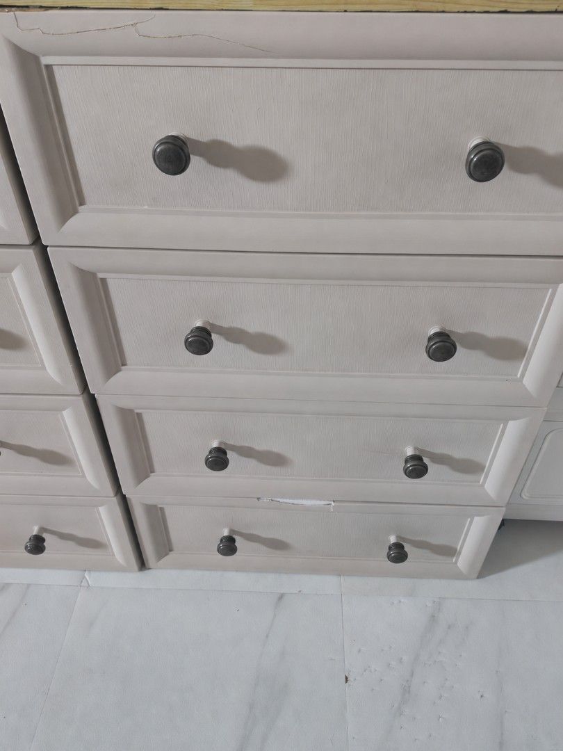 4-Layer Chest Drawer (Category: Shelves, Cabinets & Racks) located in Taguig. Submitted by apzdeclutter (Listing ID 1456471206, Image 3). Description: 4-Layer Drawer ₱3,000 with FREE another 4-layer drawer (may cracks pero usable pa) Sulit na sulit para sa extra storage! PM lang sa interested.. 😊.