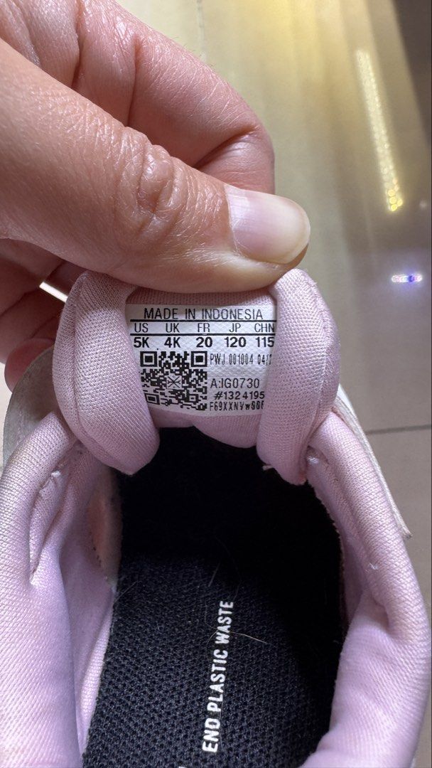 波鞋 （分類：嬰兒及小童流行時尚）位於 Hong Kong。 由 bibichuqwe 提交（商品編號 1456517521，圖片 3）。簡介： 。