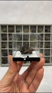 （分類：）位於 。 由 js_minerals_collection 提交（商品編號 1456526852，圖片 1）。簡介： 。