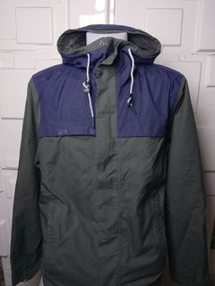 (Category: ) located in . Submitted by thriftkada (Listing ID 1456589601, Image 1). Description: .