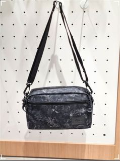 （分類：）位於 。 由 101_store 提交（商品編號 1456526375，圖片 1）。簡介： 。
