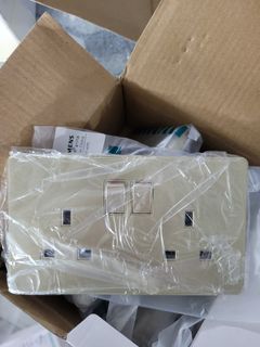 （分類：）位於 。 由 norman197721 提交（商品編號 1456554338，圖片 1）。簡介： 。