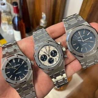 (Category: ) located in . Submitted by watchcentresg (Listing ID 1456438699, Image 1). Description: .