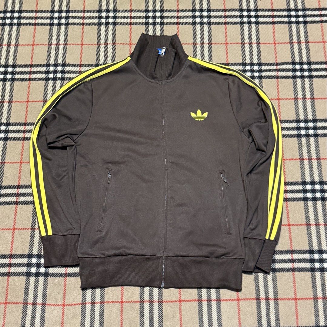Addidas Track Jacket (Category: Activewear) located in Cavite. Submitted by markjoseph24866 (Listing ID 1456486187, Image 1). Description: .