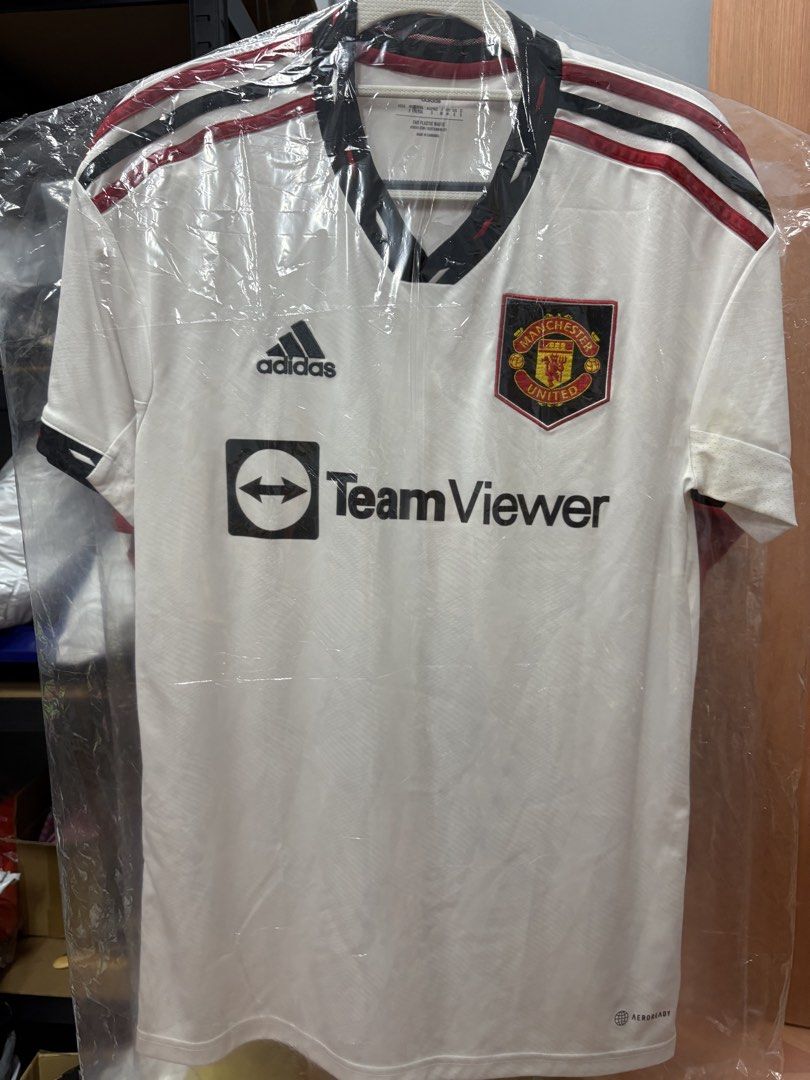 Adidas (Category: Activewear) located in Singapore. Submitted by jerseyscouter26 (Listing ID 1456601708, Image 3). Description: Manchester United Away Jersey 22/23 with Cristiano Ronaldo #7 nameset print **Quality and authenticity remain our top priorities. Please note that our previous account was unfortunately compromised, and this is our new official account. While we are starting fresh here, our commitment to you hasn’t changed. We are still 