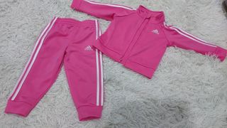 (Category: ) located in . Submitted by cyl_preloved (Listing ID 1456528219, Image 1). Description: .