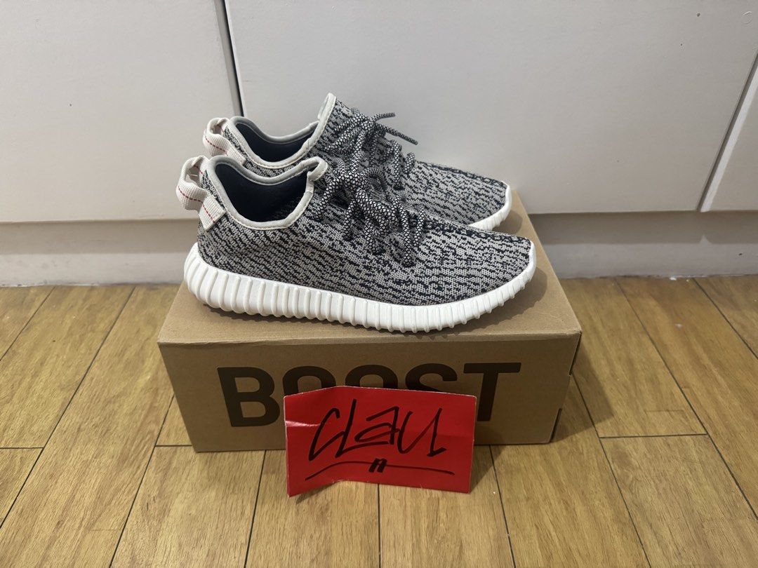 Adidas Yeezy Boost 350 v1 Turtle Dove (Category: Sneakers) located in Santa Rosa. Submitted by pnc_claustro (Listing ID 1456509597, Image 3). Description: - Adidas Yeezy Boost 350 v1 - Turtle Dove - Size: 8.5 US - Original release - No insole logo fade - Complete, with OG box and inserts - Worn just a few times (less than 5x) - Cleaned outsole every after use Sta. Rosa/Nuvali, Laguna Shipping c/o buyer.