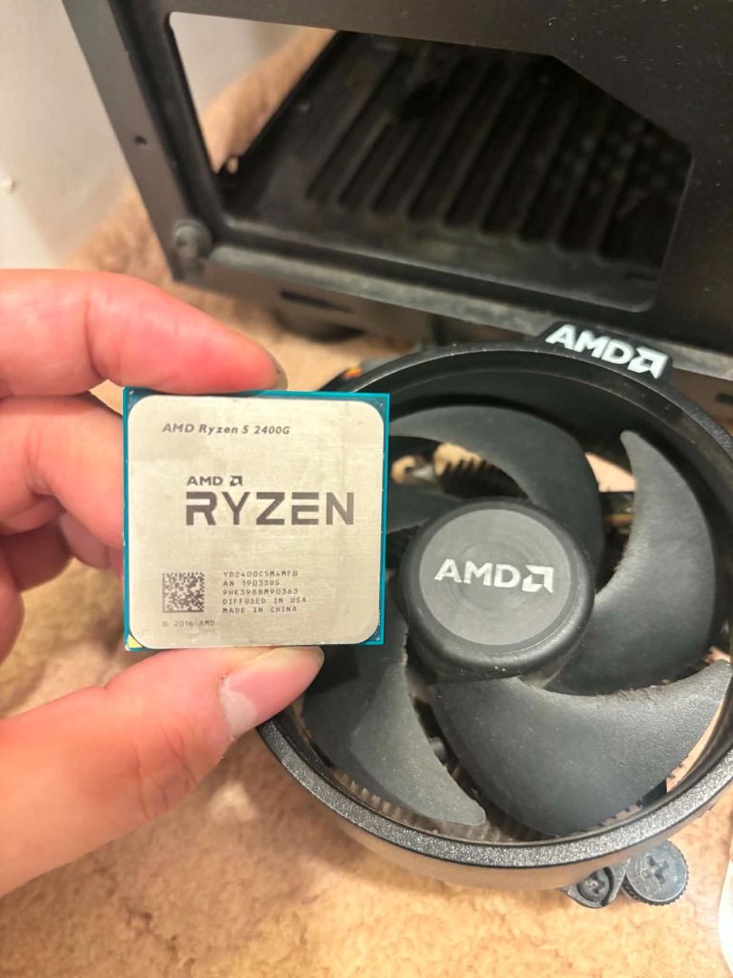 AMD Ryzen 5 2400G + Fan + Case Bundle (Category: Computer Parts) located in Manila. Submitted by ea_digital (Listing ID 1456551586, Image 3). Description: ✅ AMD Ryzen 5 2400G + Fan + Case Bundle - P1999 sold as bundle only 📍Location: Bagumbong, Caloocan or Longos, Malabon 🚚 Shipping fee c/o by the buyer.