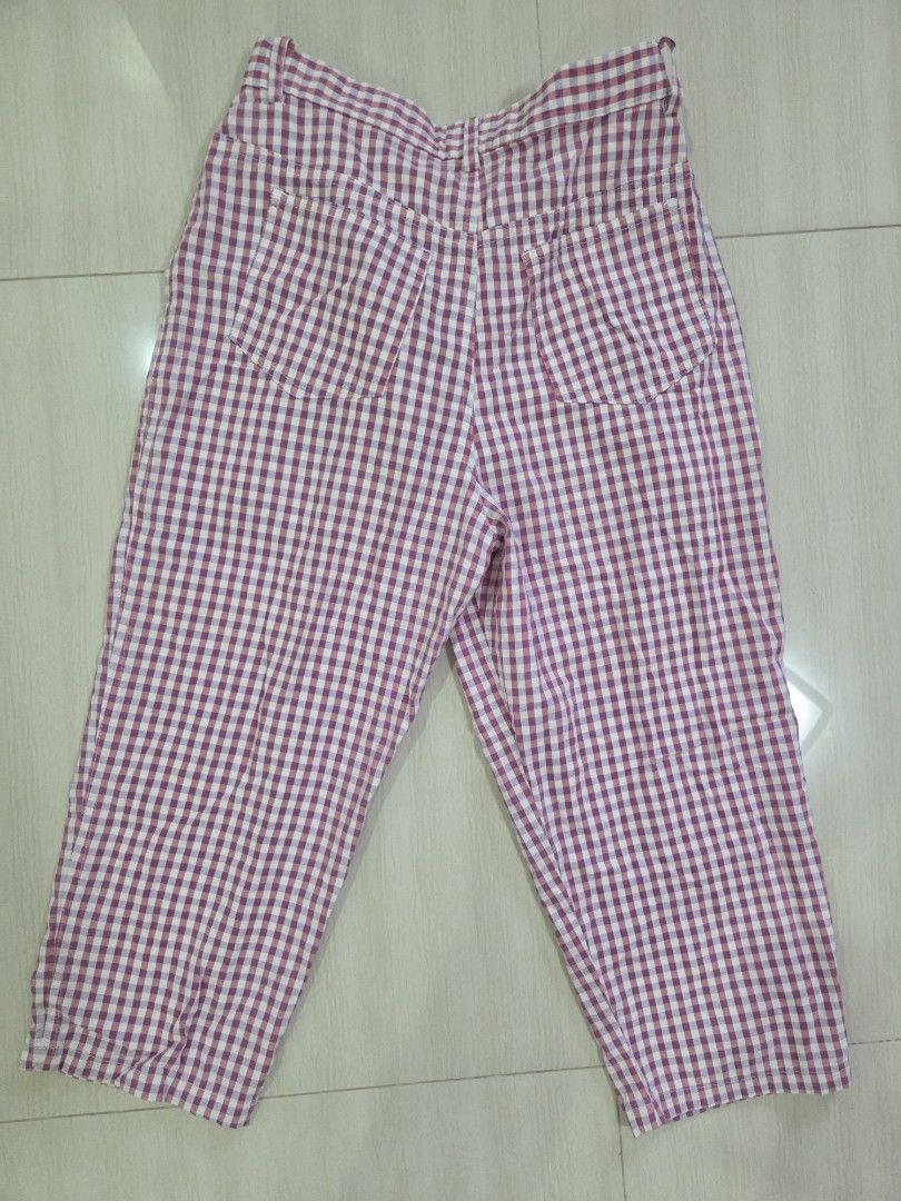 Authentic Vintage Lacoste Pink Gingham Cropped Pants Size 42 (Category: Other Bottoms) located in Dagupan City. Submitted by usagiirl (Listing ID 1456480602, Image 2). Description: Authentic Lacoste gingham pants! Selling them for my mom since they're just taking up space in the cabinet. This is a size 42. Kindly check the photos for the condition! Payments through Gcash..