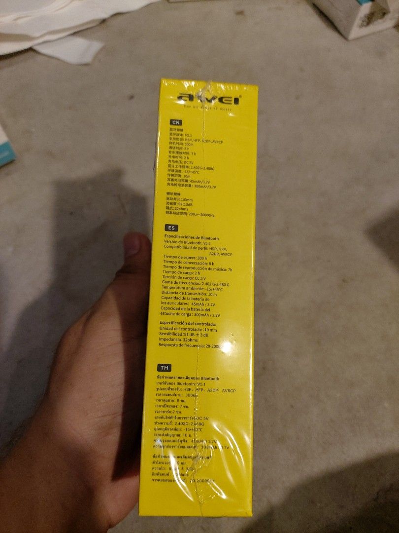 awei bluetooth earphone brand new sealed (Category: Earphones) located in Manila. Submitted by kenriosy (Listing ID 1456512942, Image 3). Description: awei bluetooth earphones brand new benta na lang may earphones na kase 1699 original price 1200 na lang.