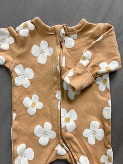 (Category: ) located in . Submitted by vintage.ah (Listing ID 1456464353, Image 1). Description: .