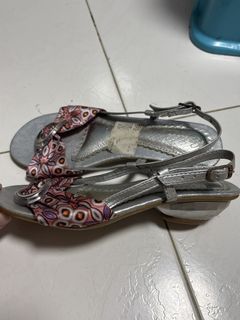 (Category: ) located in . Submitted by valenchea (Listing ID 1456591773, Image 1). Description: .