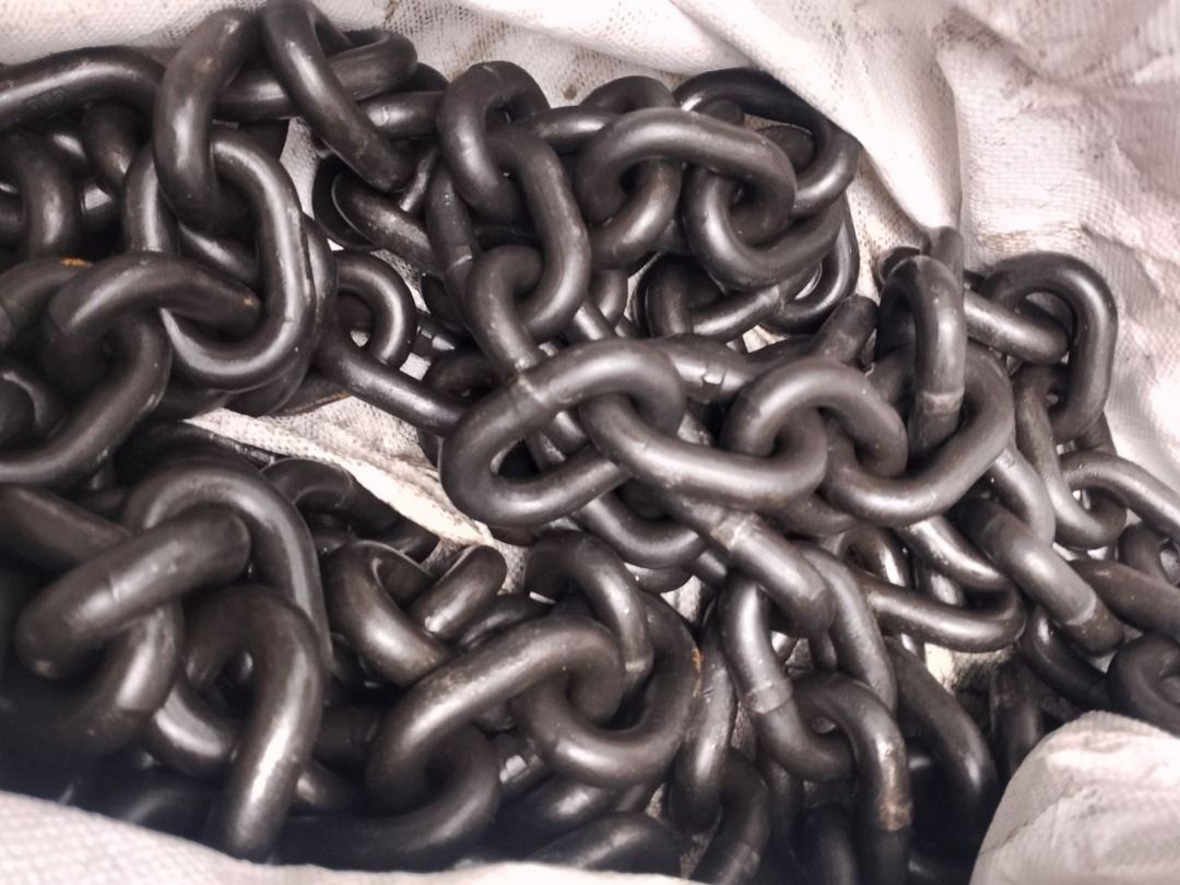 black chain code: A-6-009 size* 16mm x 4 meters (Category: Home Improvement Tools & Accessories) located in Manila. Submitted by joeyroque09 (Listing ID 1456494029, Image 3). Description: black chain code: A-6-009 size* 16mm x 4 meters.