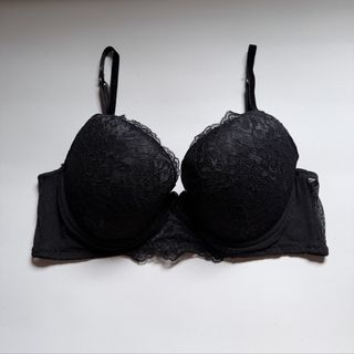 (Category: ) located in . Submitted by k_intimates (Listing ID 1456545724, Image 1). Description: .