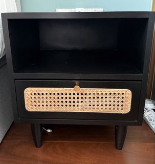(Category: ) located in . Submitted by sharonyee (Listing ID 1456469484, Image 1). Description: .