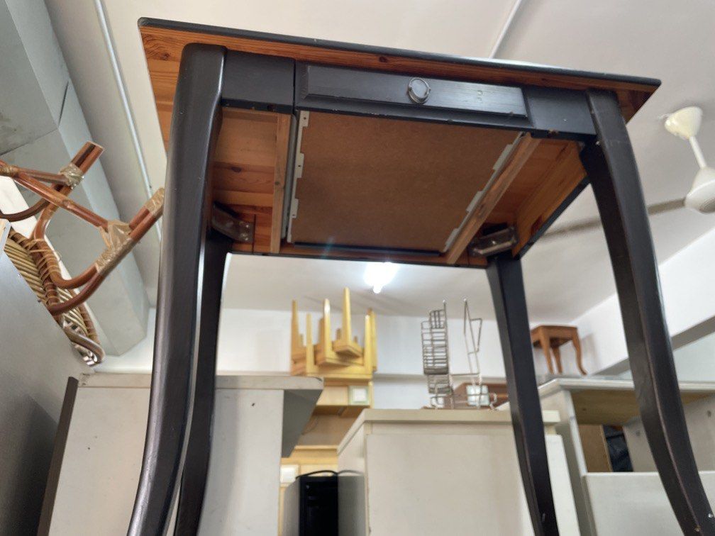 black solid pine console table (Category: Other Kitchenware & Tableware) located in Kuala Lumpur. Submitted by nur_azs (Listing ID 1456512727, Image 1). Description: .