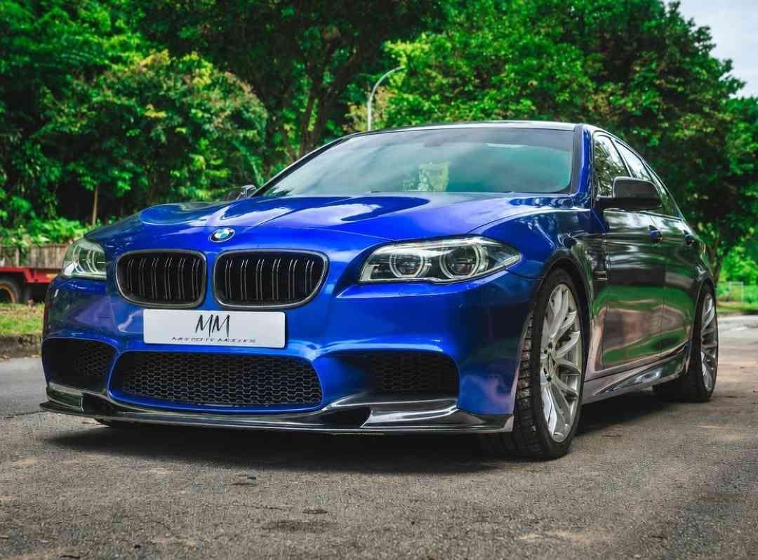 BMW 5 Series Sedan 528i 2.0 High Option (A) (Category: Used Cars) located in Singapore. Submitted by monstermotors. (Listing ID 1456469541, Image 2). Description: Potential For Renewal Ahead. Very Affordable Drive. Timeless Unit The F10 Is Still The Most Popular Sedans Up To Date. No Messy Modifications Done To This. Meticulously Owned. Regular Service And Groom On Habitual Basis. A Car Suitable For Anyone You Can Definitely Find Your Comfort And