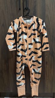 (Category: ) located in . Submitted by mek.preloved (Listing ID 1456580623, Image 1). Description: .