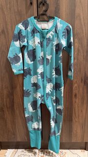 (Category: ) located in . Submitted by mek.preloved (Listing ID 1456582316, Image 1). Description: .