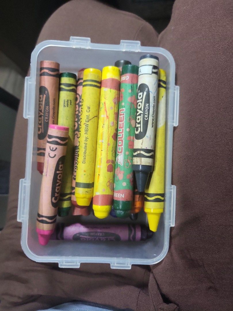 Box of jumbo crayons mixed (Category: Craft Supplies & Tools) located in Caloocan City. Submitted by lynette1977 (Listing ID 1456577768, Image 3). Description: .
