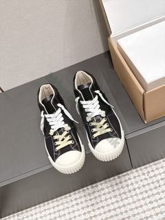 （分類：）位於 。 由 hkluxehk 提交（商品編號 1456541242，圖片 1）。簡介： 。