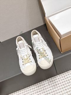 （分類：）位於 。 由 hkluxehk 提交（商品編號 1456541343，圖片 1）。簡介： 。