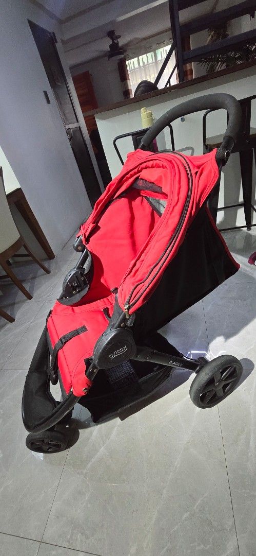 Britax Agile Stroller Red (Category: Strollers) located in Antipolo. Submitted by rider.amazona (Listing ID 1456509851, Image 2). Description: Loc Antipolo / Marikina .