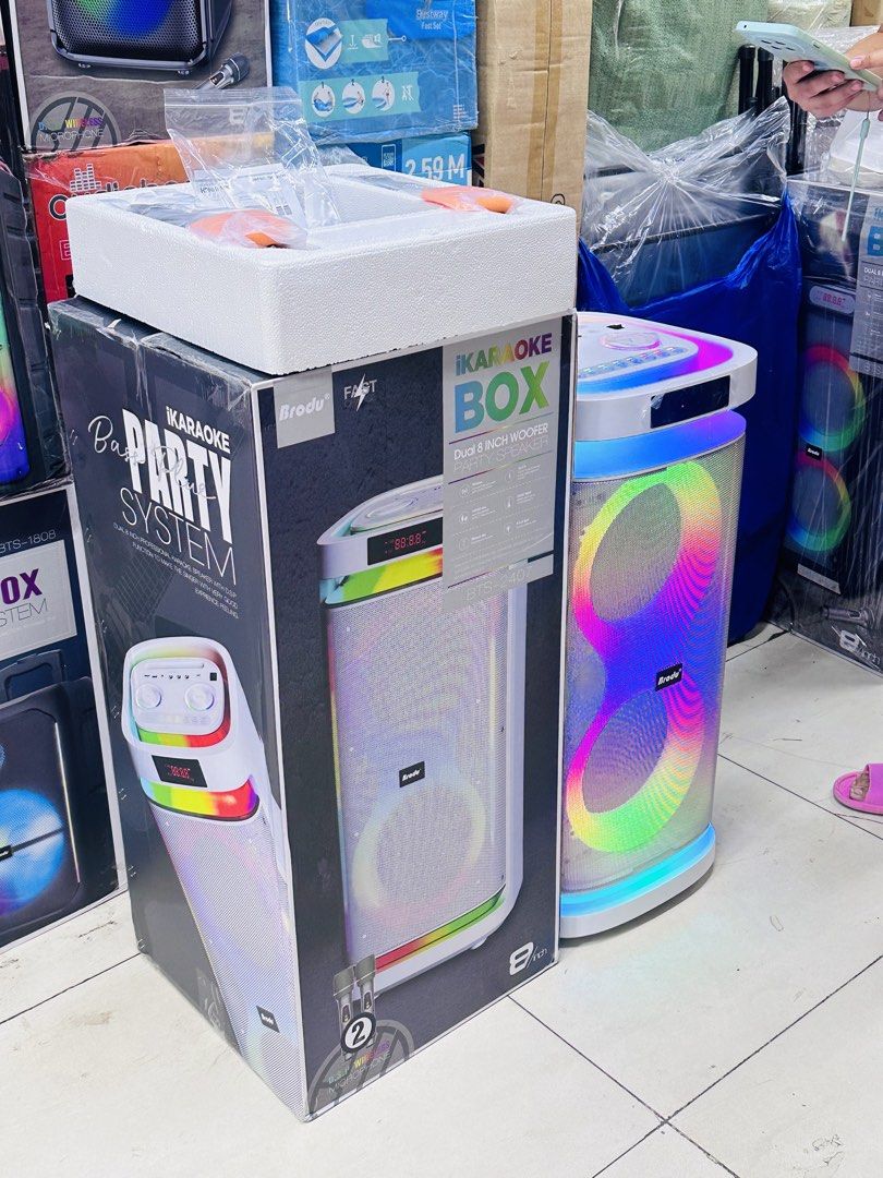 Brodu speaker (Category: Soundbars, Speakers & Amplifiers) located in Manila. Submitted by jennytyu (Listing ID 1456454343, Image 1). Description: 2 color avai White and black.
