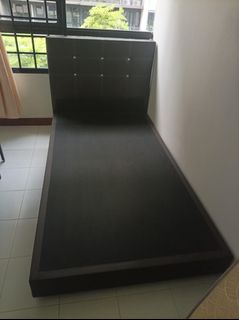 (Category: ) located in . Submitted by secondchancefurniture87836605 (Listing ID 1456453347, Image 1). Description: .