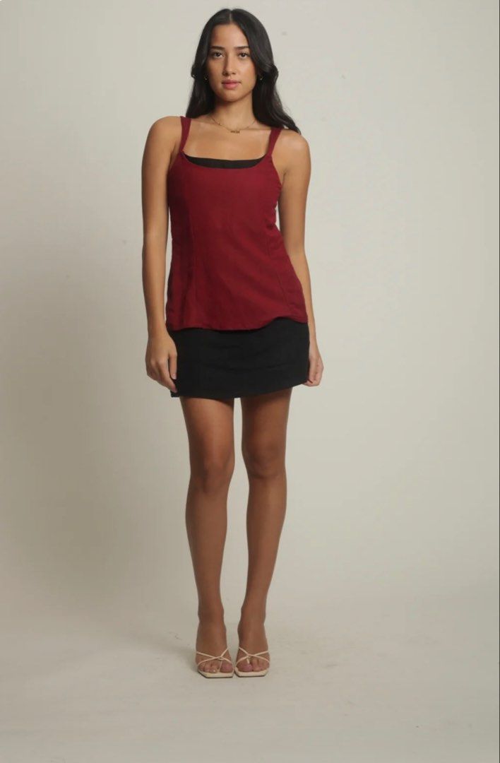 Carino Mina Maroon Spaghetti Strap Tank Top (Category: Sleeveless) located in Baguio. Submitted by closetonsail (Listing ID 1456450744, Image 2). Description: - Originally bought for ₱1,650 - Please check the size chart for accurate measurements - Not my style anymore; brand new W/O tag; never worn! - Tags: HM, Mango, Bershka, Araw, Zara, Carino, Uniqlo.