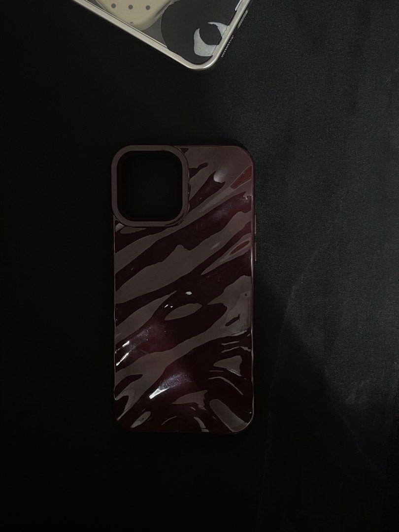 Case for Iphone 12 • SET ! (Category: Cases & Sleeves) located in Manila. Submitted by mzz7ki (Listing ID 1456504527, Image 2). Description: .