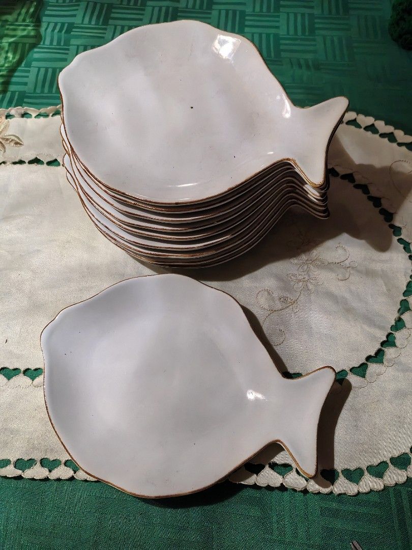 ceramic fish plate 9x6.8"/pc (Category: Dinnerware & Cutlery) located in Manila. Submitted by luckycharm_215 (Listing ID 1456565005, Image 1). Description: new.