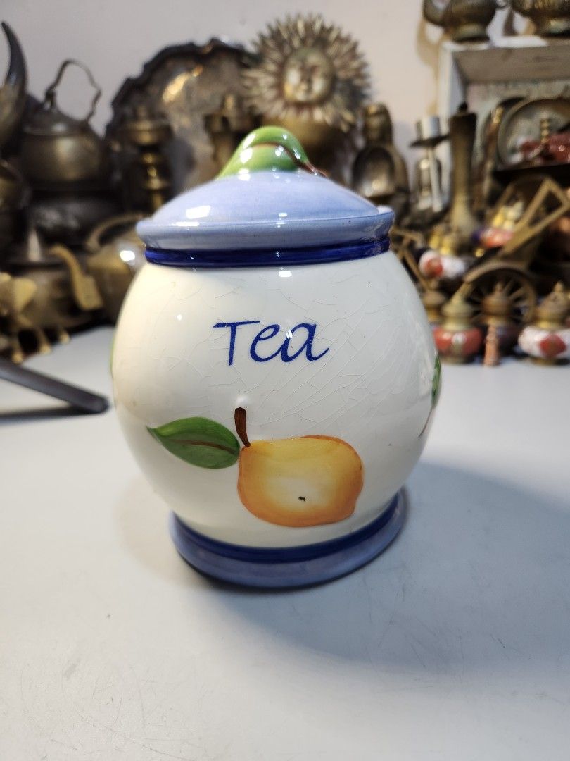 Ceramic "Tea" Canister / Storage Jar (Italian Kitchen Decor) (Category: Food Organization & Storage) located in Baguio. Submitted by tindahanbagtown2600 (Listing ID 1456594027, Image 1). Description: We do shipping | Drop & GO | Dropping & Meet-Up SPX Door to Door Delivery For Shipping, COD Not Applicable Fullpayment + SF before shipping 💖.