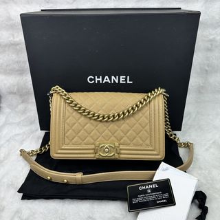 (Category: ) located in . Submitted by jhypeluxstore (Listing ID 1456492630, Image 1). Description: .