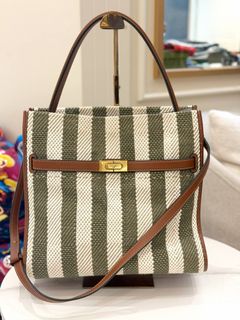 (Category: ) located in . Submitted by luxshare_preloved_ (Listing ID 1456492527, Image 1). Description: .