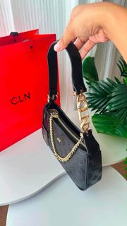 (Category: ) located in . Submitted by yourstyle.co_by_christine (Listing ID 1456559139, Image 1). Description: .