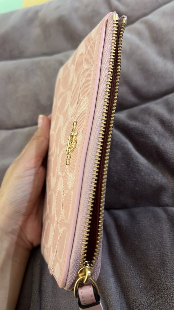 Coach Pink Denim Wristlet (Category: Wallets & Card holders) located in Santa Rosa. Submitted by siopauqt (Listing ID 1456441333, Image 3). Description: — bought from tiktok live selling — class S coach — brand new with box.