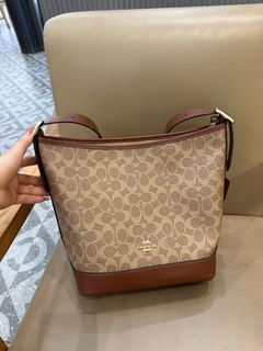 (Category: ) located in . Submitted by diya.pstore (Listing ID 1456465420, Image 1). Description: .