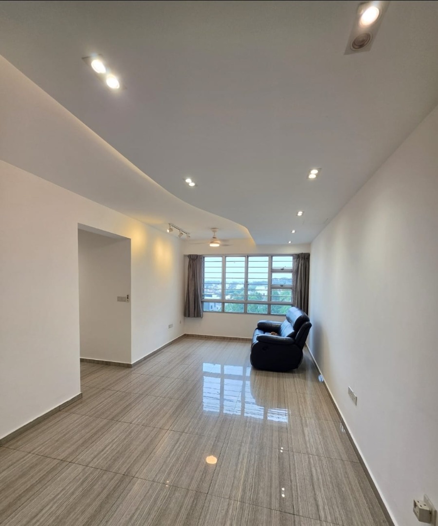 (Category: ) located in . Submitted by darrenchng3455 (Listing ID 1456559122, Image 1). Description: .