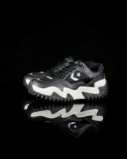 (Category: ) located in . Submitted by khai.uasneakers (Listing ID 1456519167, Image 1). Description: .