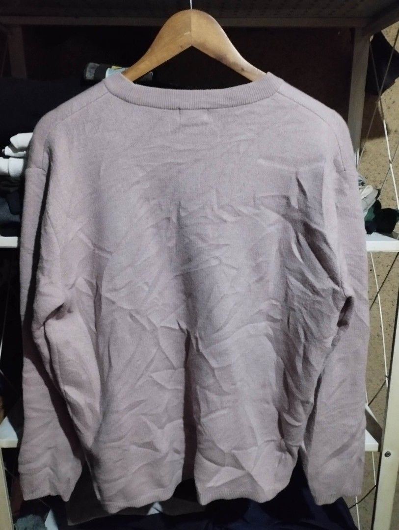 COOR Wool Cashmere Blend Crewneck Sweater (Category: Coats, Jackets and Outerwear) located in Zamboanga. Submitted by 2ndhandscore (Listing ID 1456525349, Image 2). Description: SMALL ON TAG BUT BEST FITS MEDIUM TO LARGE FRAME 21.5 INCHES WIDTH PIT TO PIT 25 INCHES LENGTH .