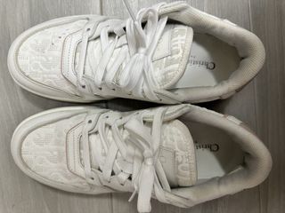 （分類：）位於 。 由 secondhandluxury_6886 提交（商品編號 1456596157，圖片 1）。簡介： 。