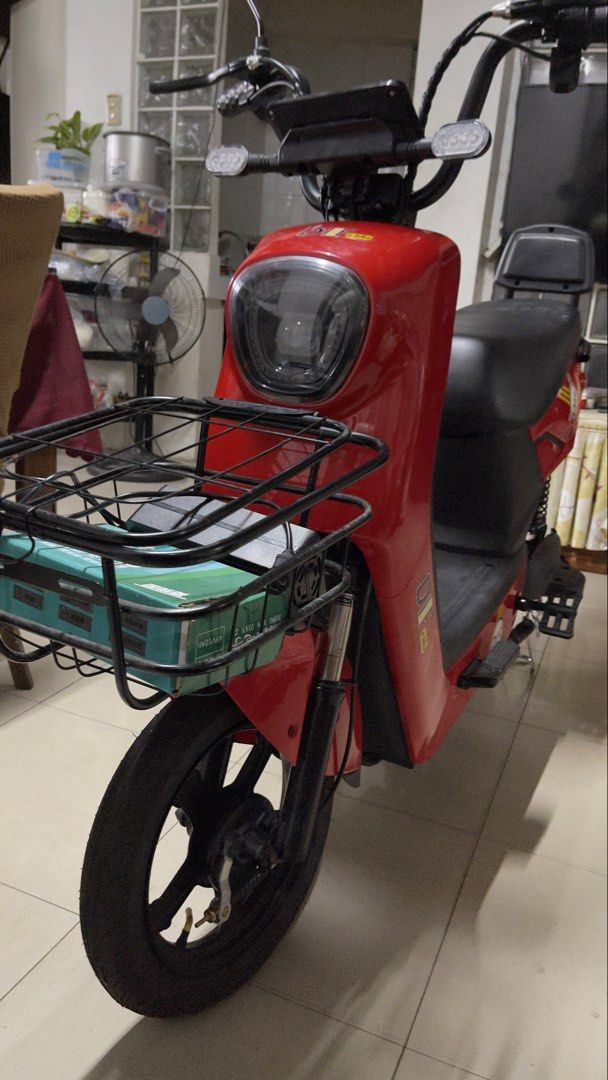 EBIKE (Category: Bicycles) located in Manila. Submitted by heavenn5 (Listing ID 1456512460, Image 3). Description: Bought new. Only driven once .
