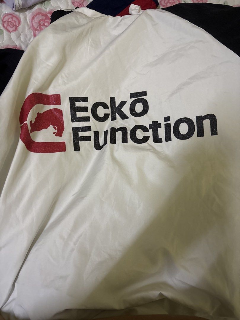 Ecko Function Windbreaker (Category: Activewear) located in Dungun. Submitted by relthriftmy (Listing ID 1456550679, Image 2). Description: P25 L30 Preferred size 2XL Condition best minor defect.
