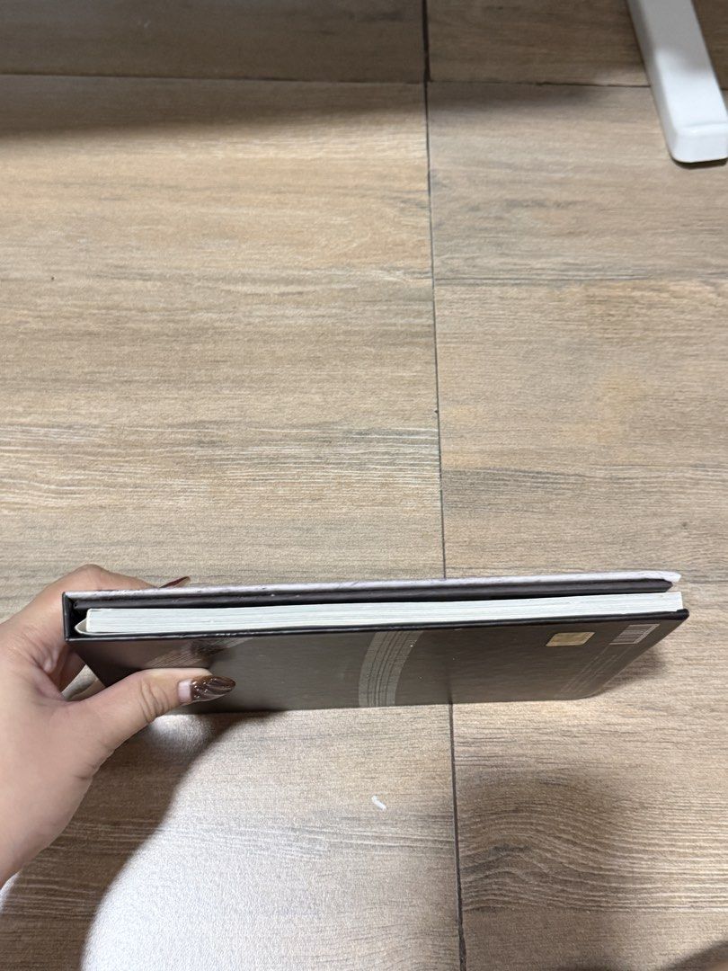 Exo DMUMT Andante Version Album (Category: CDs & DVDs) located in Pasig City. Submitted by mendd (Listing ID 1456474570, Image 3). Description: photobook and cd.